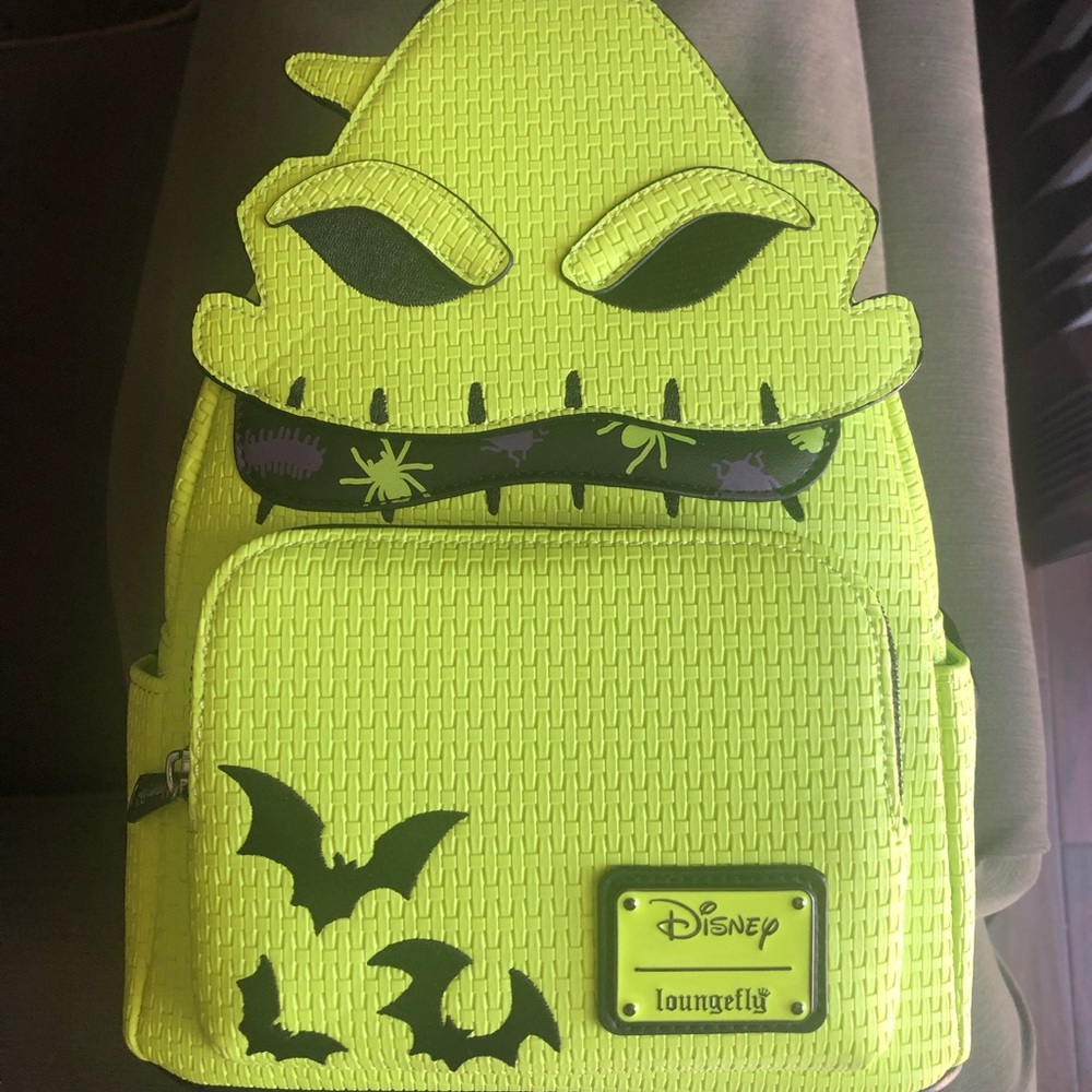 *NWT* OOGIE BOOGIE DISNEY PARKS LOUNGEFLY - Glow in the Dark